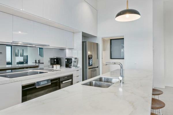 מלבורן Experience Platinum Hotel Apartments מראה חיצוני תמונה